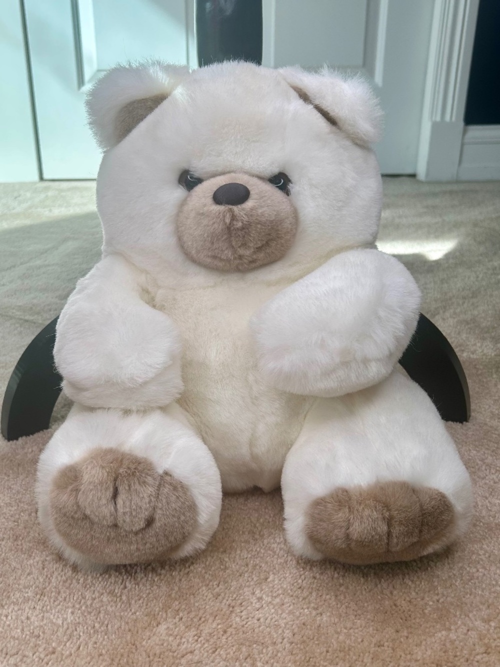 Oshko International White and Tan Teddy Bear- Vintage & Pristine Condition 14”